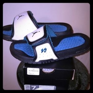 Jordans 23 slide ins